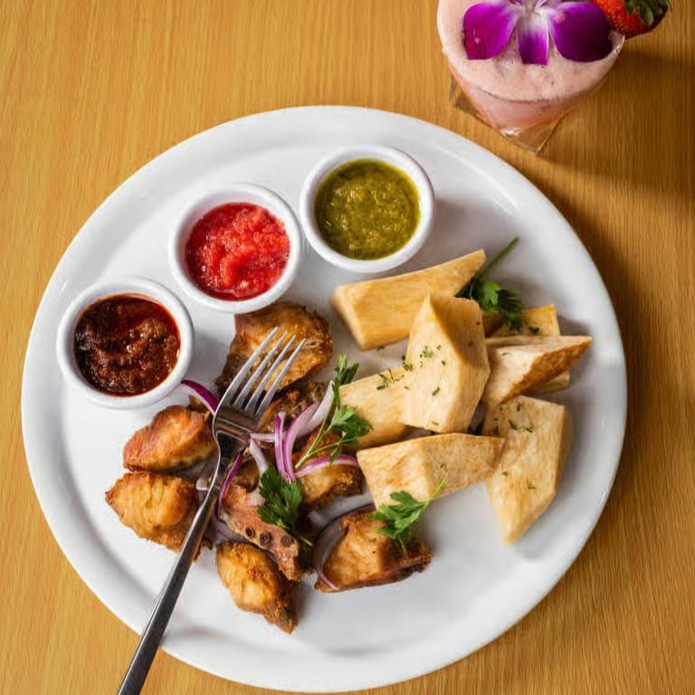 Fried Yam and Tsofi or Fish.